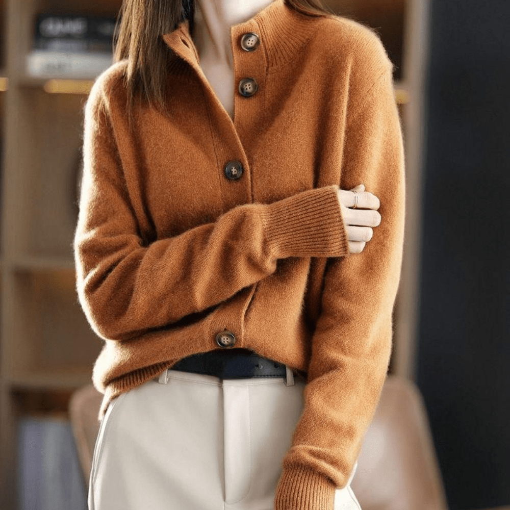 Elegant Women's Knitted Cardigan with Button Detail