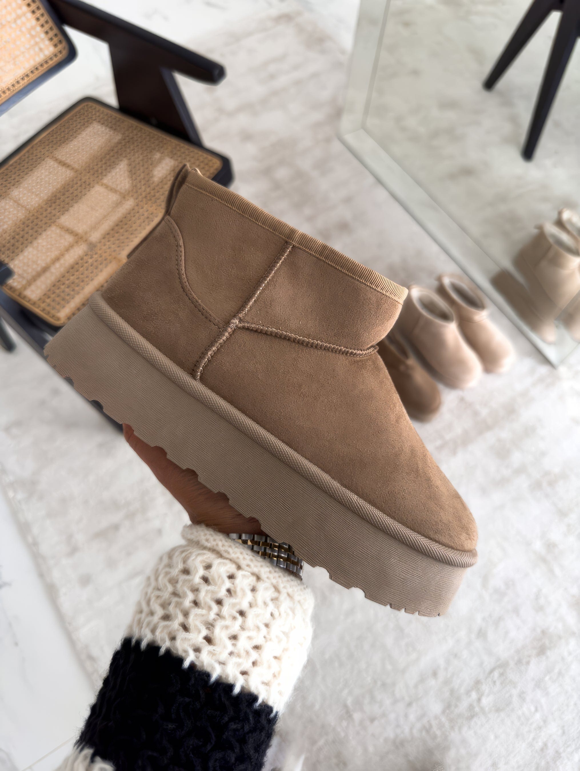 Snuggs | Ladies Comfy Boots - Warm and Stylish