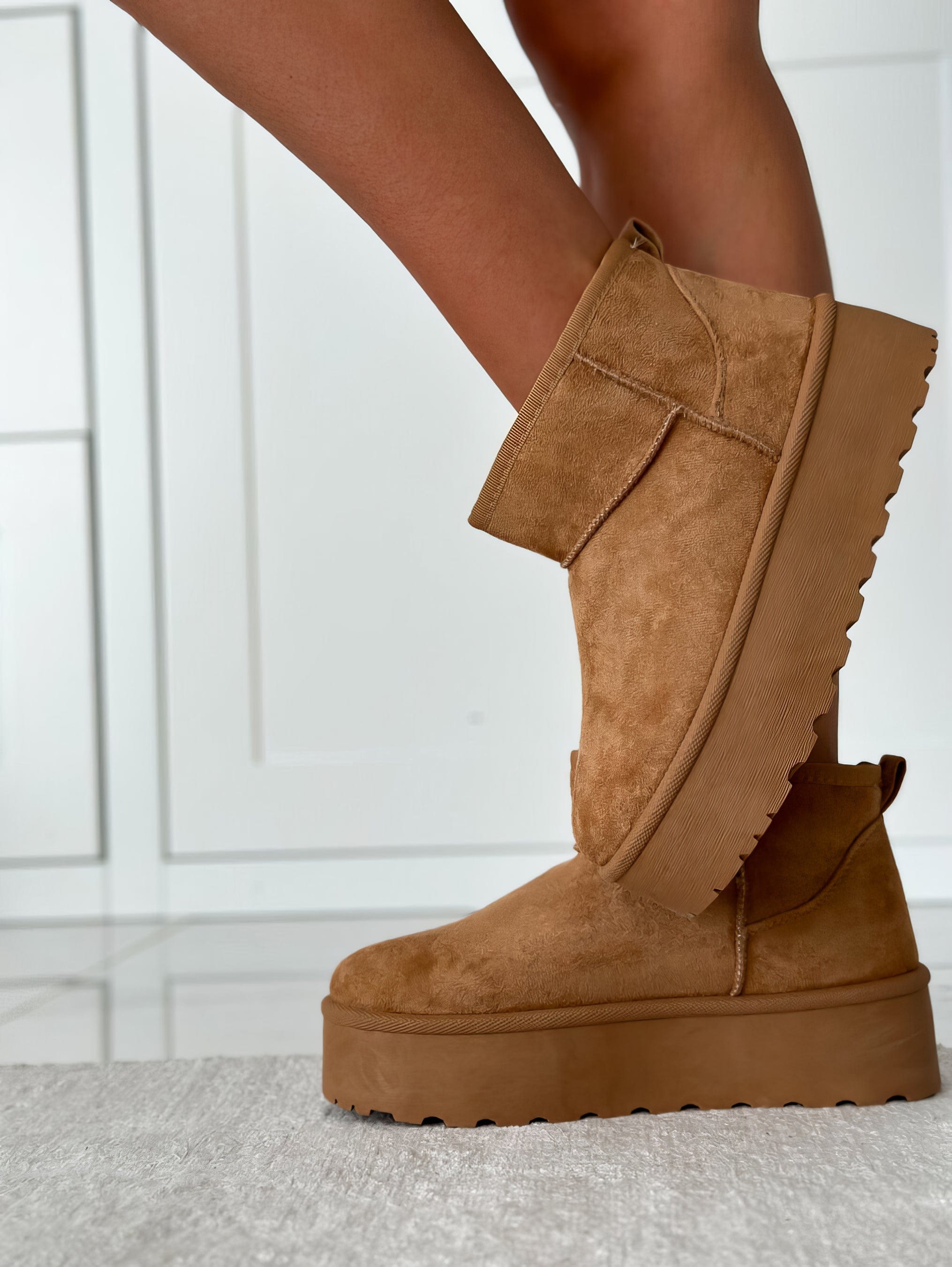 Snuggs | Ladies Comfy Boots - Warm and Stylish